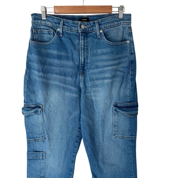 Express - High Waisted Medium Wash Straight Ankle Cargo Jeans Sz 10 Long - Picture 6 of 9